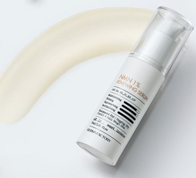 Оновлювальна антиоксидантна сироватка з 1% NMN DERMA FACTORY NMN 1% Renewing Serum  000805 фото