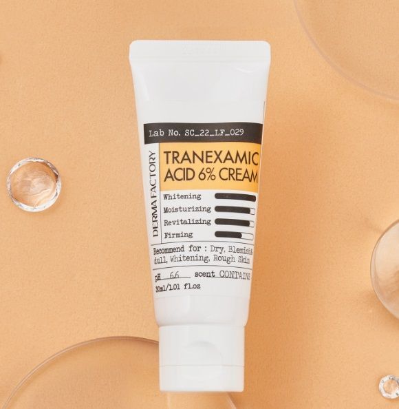 Крем для обличчя проти пігментації та фотостаріння Derma Factory Tranexamic Acid 6% Cream 000903 фото